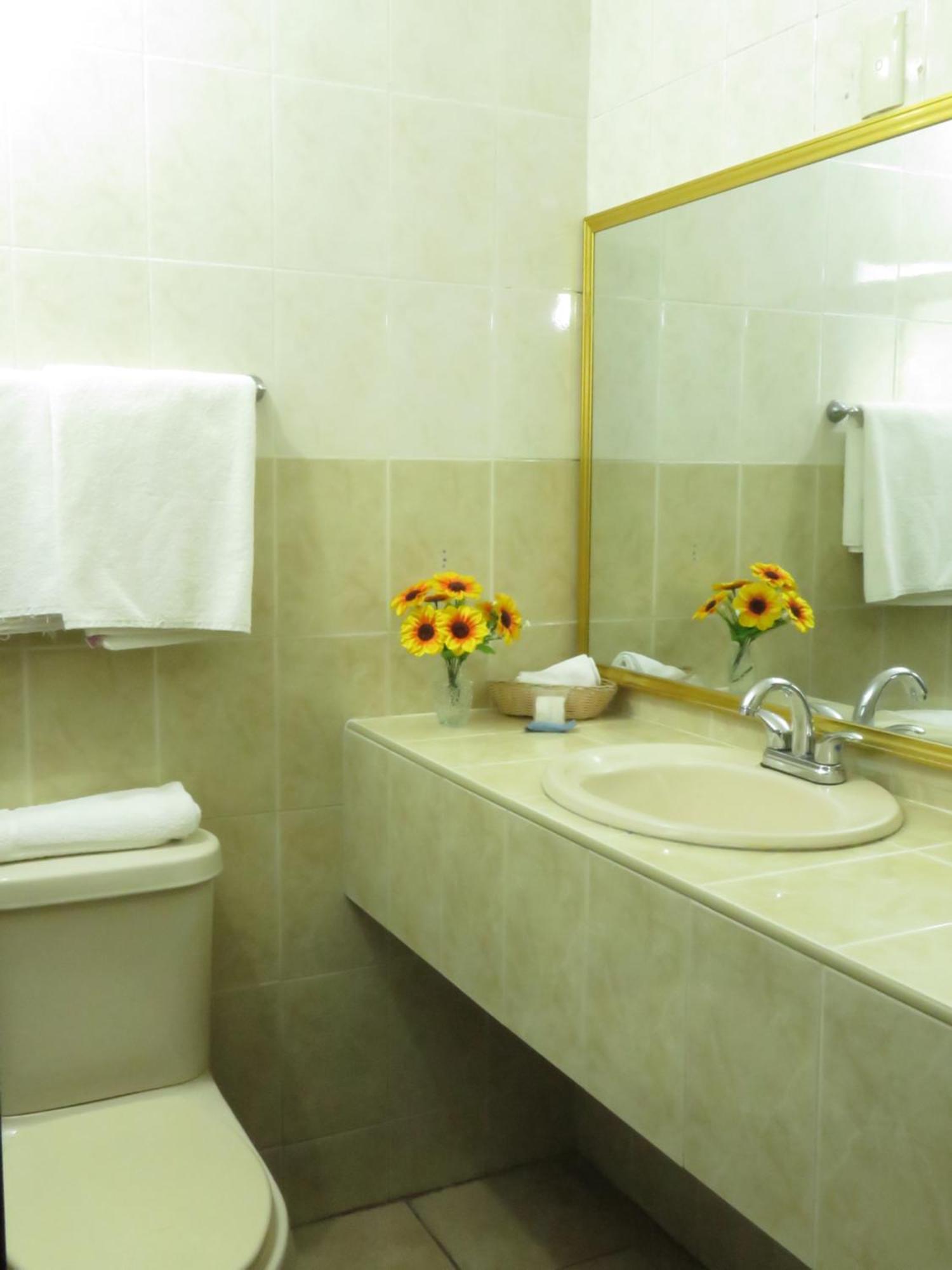 Hotel Los Girasoles เตปิก ภายนอก รูปภาพ