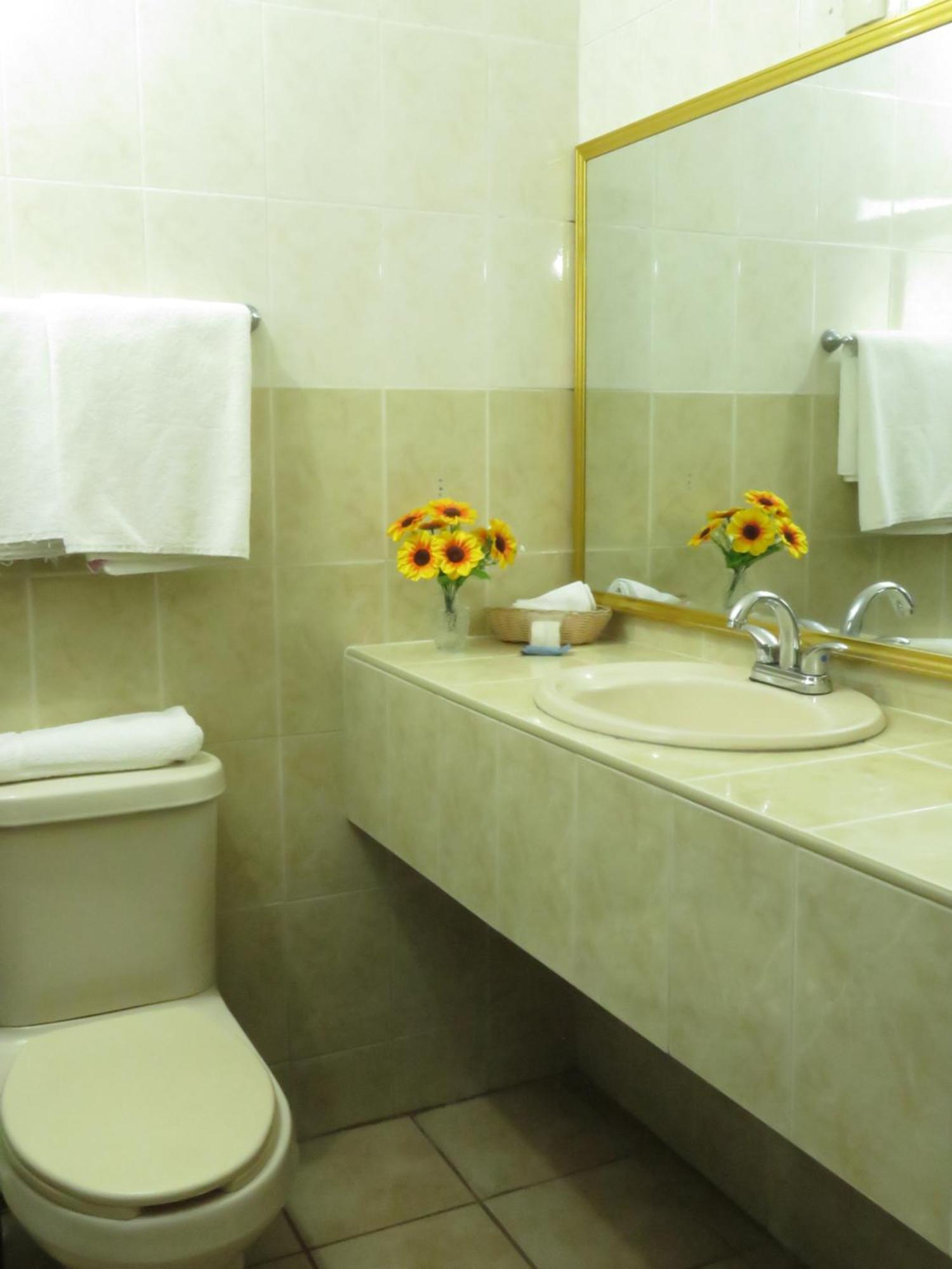 Hotel Los Girasoles เตปิก ภายนอก รูปภาพ