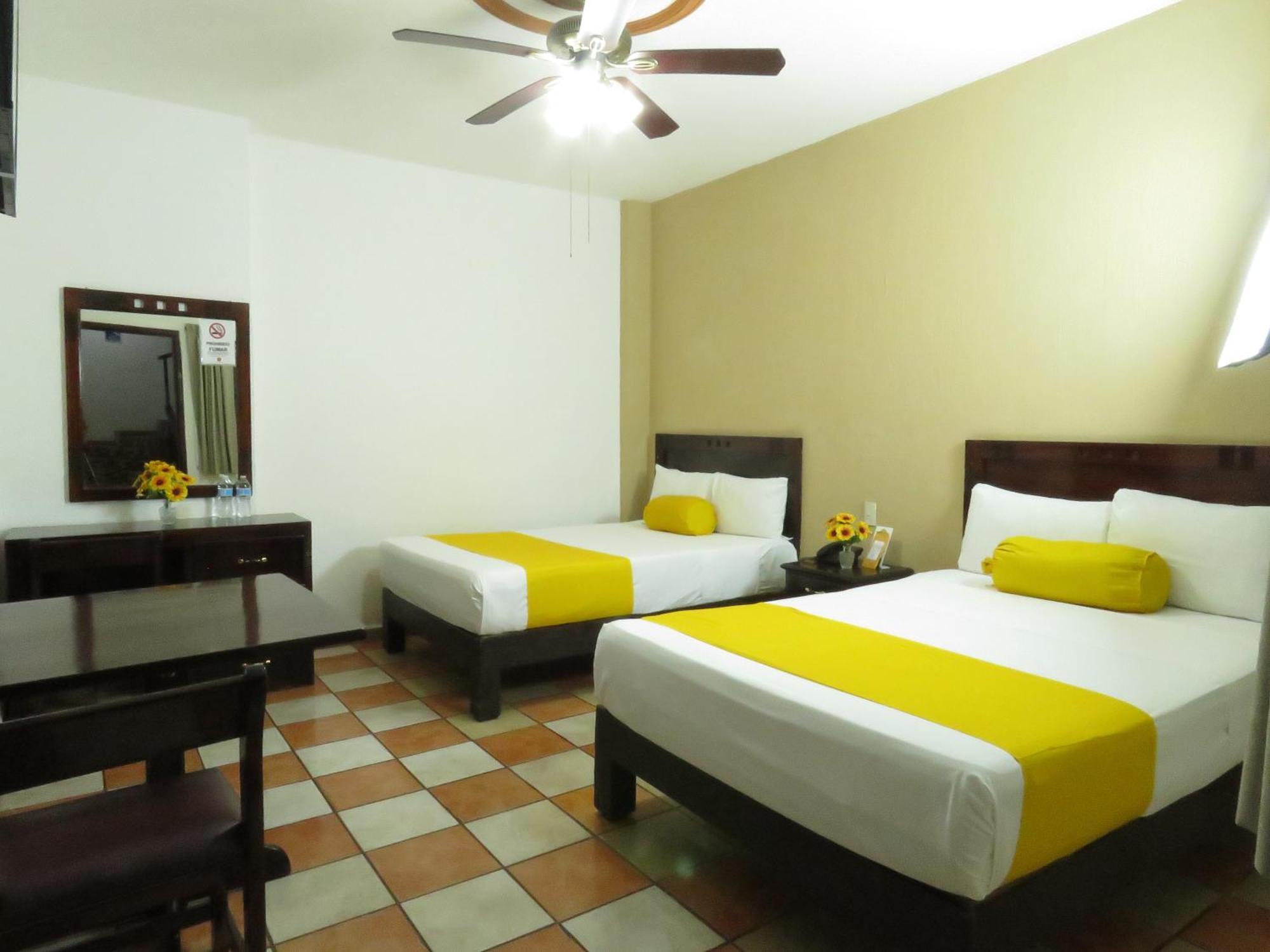 Hotel Los Girasoles เตปิก ภายนอก รูปภาพ
